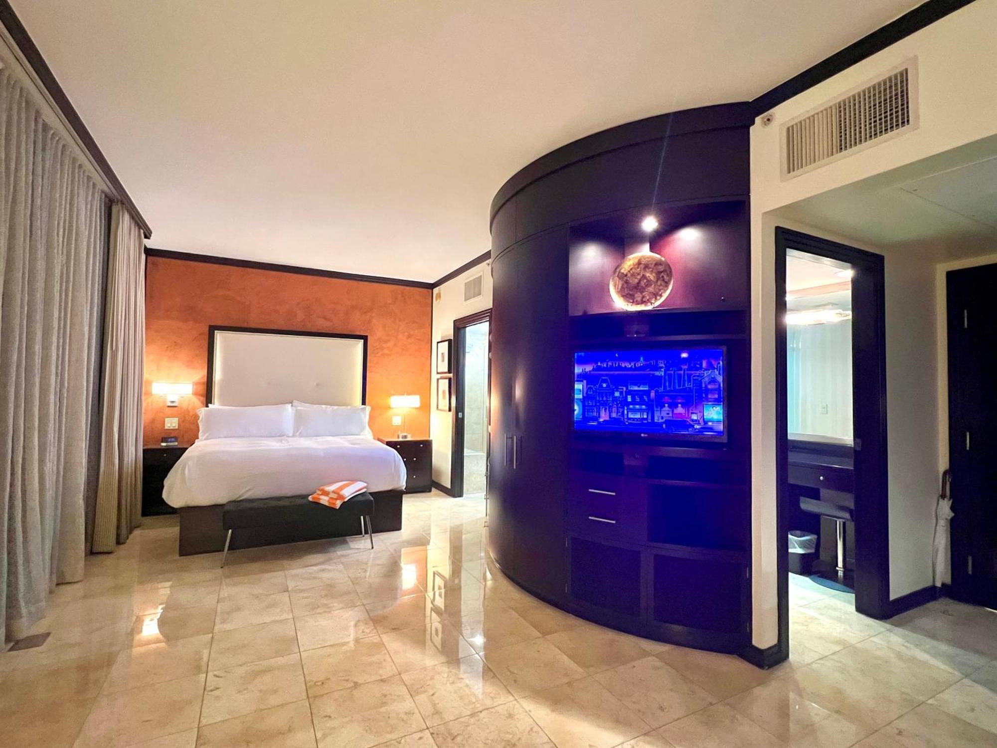 Boutique Suites 3 Min Walk To Beach Майами-Бич Экстерьер фото